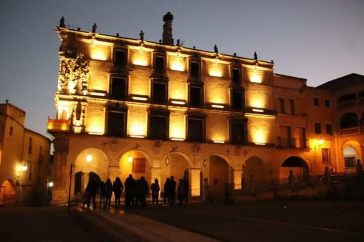 Apartamento Turistico La Victoria تروخيو المظهر الخارجي الصورة